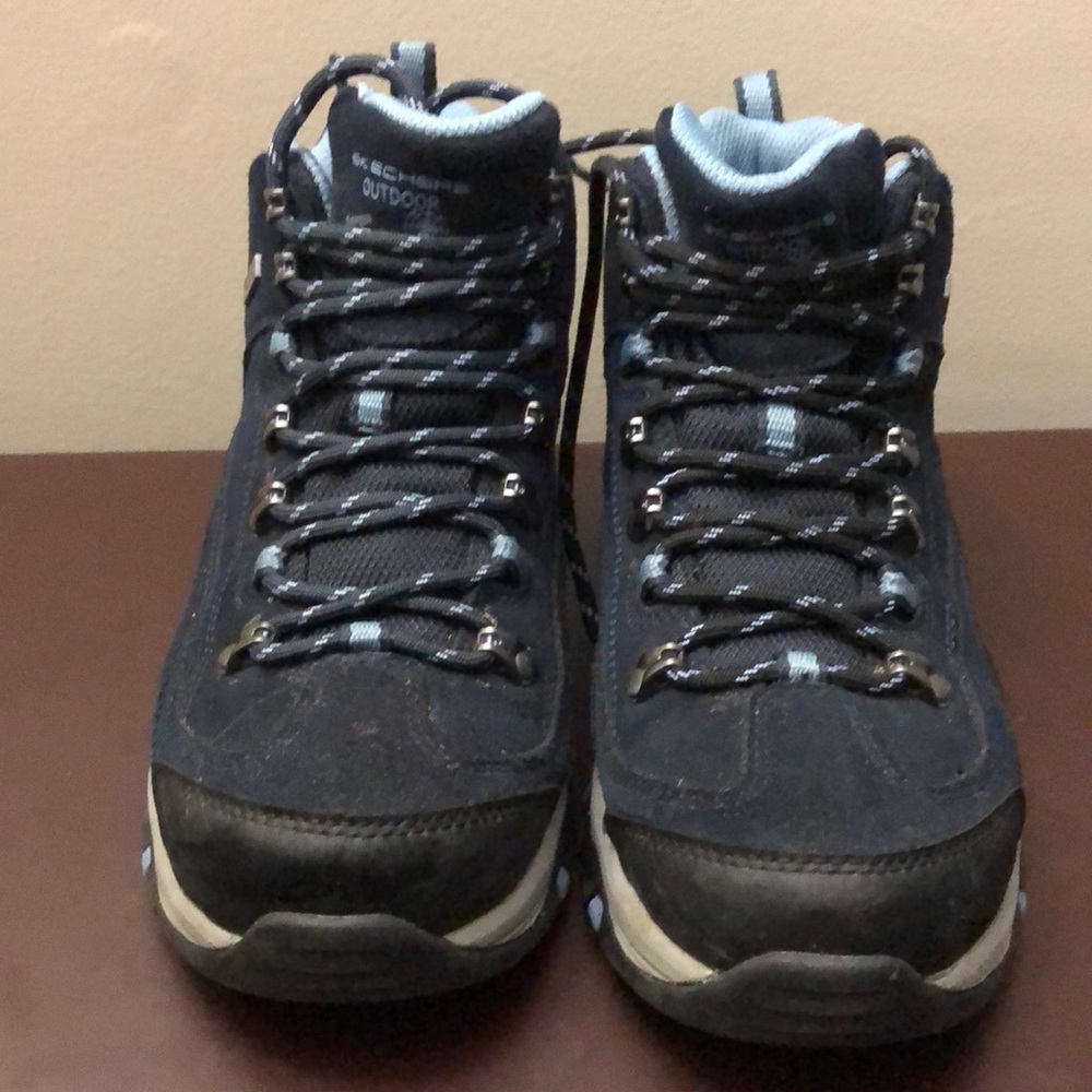 Sketchers Trego Alpine Trail RT LCUP 7.5 medium women’s